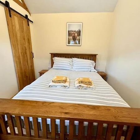 The Paws And Wander Hideaway Villa Mitchel Troy Exterior foto