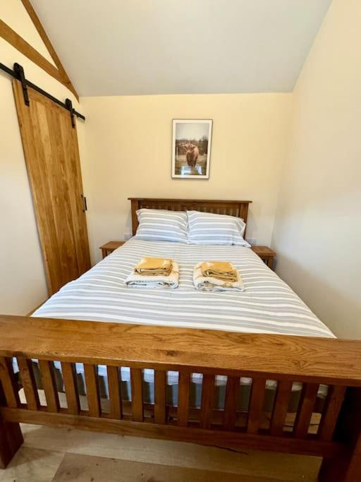 The Paws And Wander Hideaway Villa Mitchel Troy Exterior foto